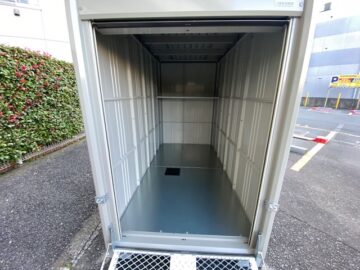 バイクガレージ11月18日オープン。